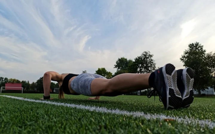 habits to conquer chronic low back pain - 5 Habits of People Who Conquer Chronic Low Back Pain