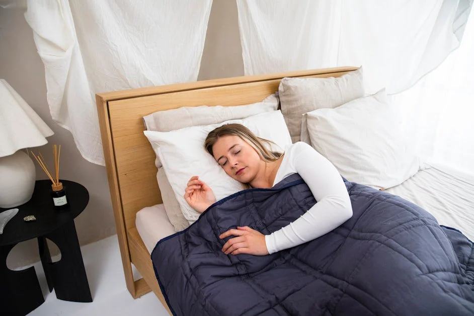 Best Sleeping Positions for Sleeping with Sciatica During Pregnancy - sleeping with sciatica during pregnancy