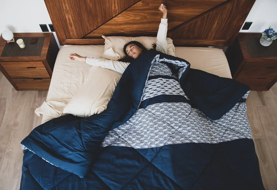 Pre-Bedtime Stretches That Make Sleeping with Sciatica During Pregnancy Easier - sleeping with sciatica during pregnancy
