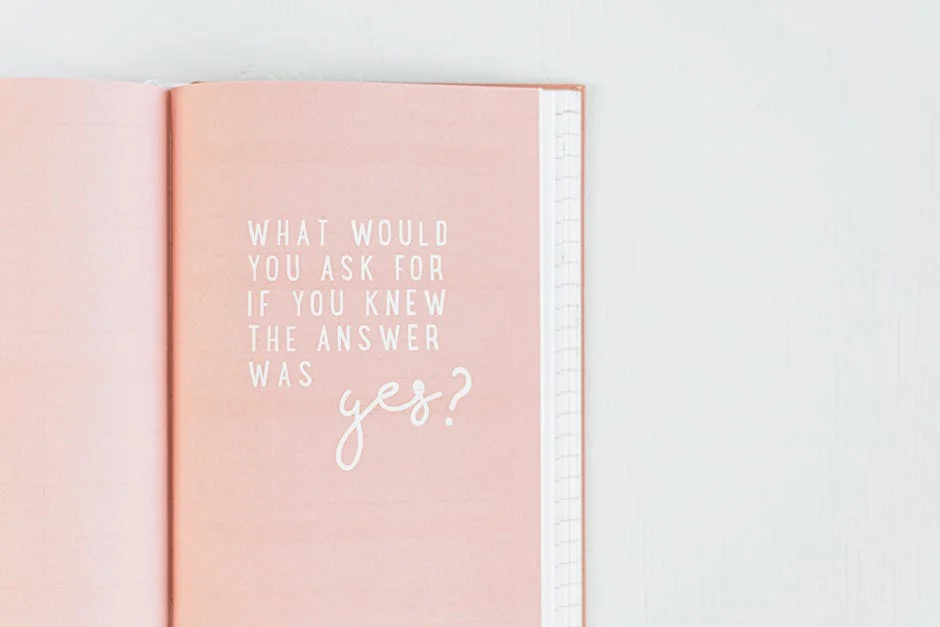 Anxiety Journal Prompts for Hormonal Anxiety in Women - anxiety journal prompts for women