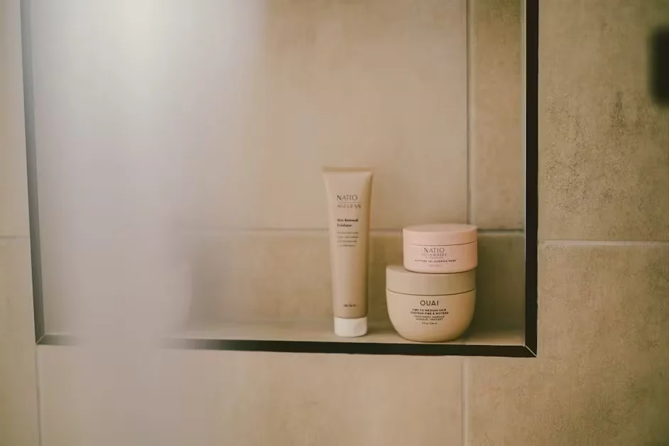 Evening Body Skincare Routine for Anti-Aging Women - body skincare routine for anti aging women