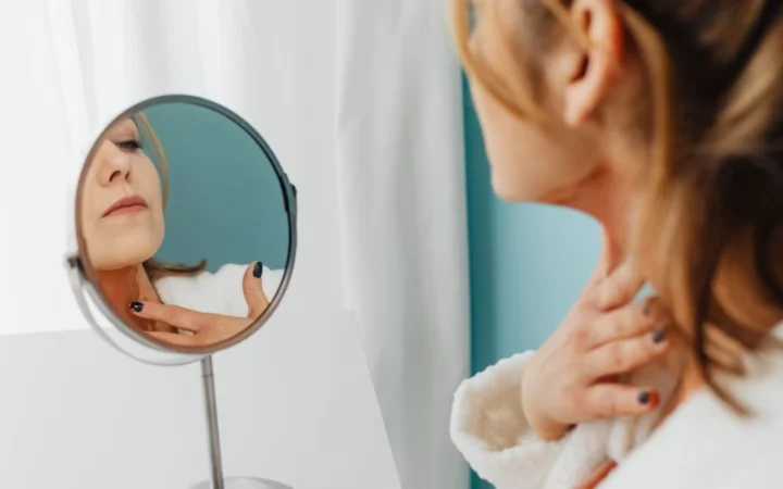 Early Signs of Hashimotos in Women: 9 Symptoms Doctors Miss for Years