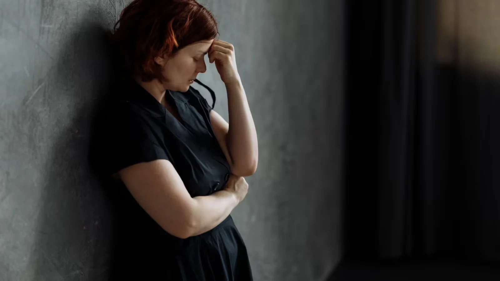 Burnout vs. Depression: Key Differences - signs of burnout in women