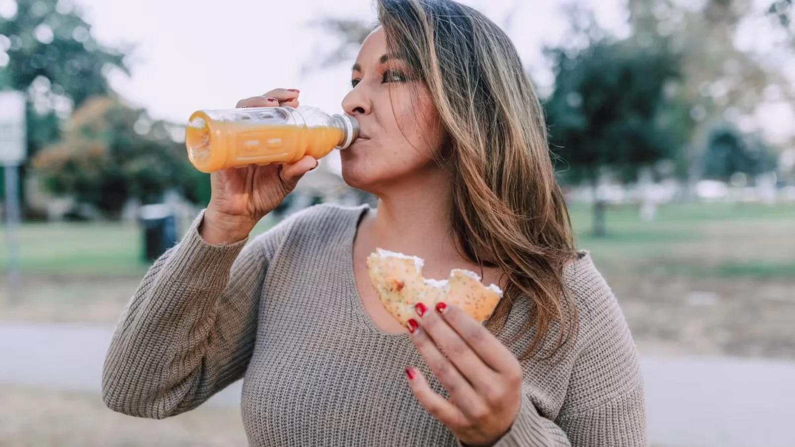 Foods That Worsen Hormonal Bloating - foods that help with hormonal bloating
