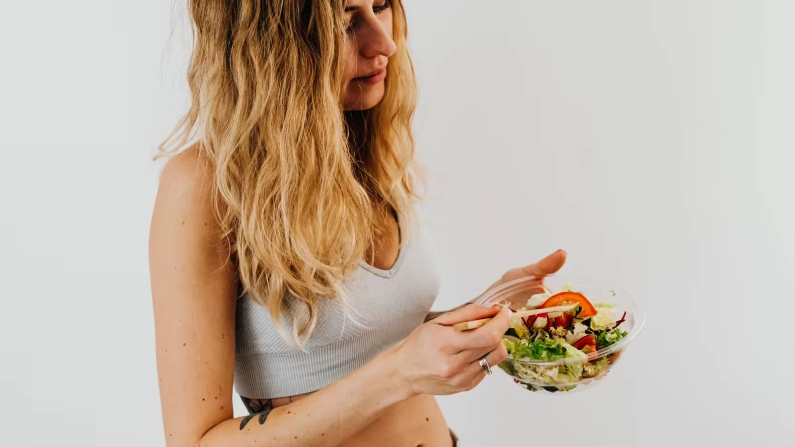 Why Estrogen Dominance Is a Ratio Problem, Not Just a High-Estrogen Problem - foods that reduce estrogen dominance