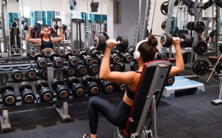 How to Build Muscle as a Woman Naturally: What Actually Works