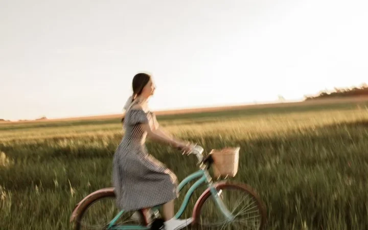 Seed Cycling for Hormone Balance: What It Is, How It Works, and What Science Says