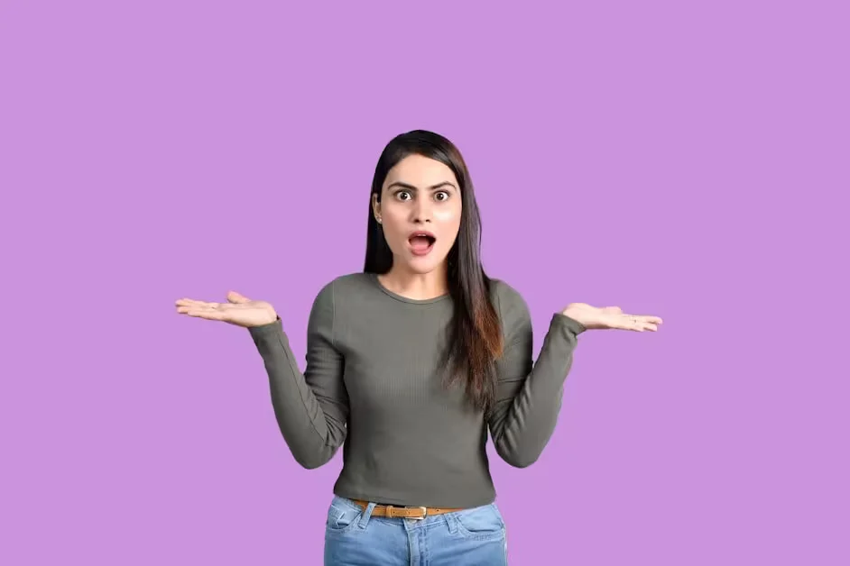 8 Signs of Imposter Syndrome in Women (Including the Invisible Ones) - signs of imposter syndrome in women