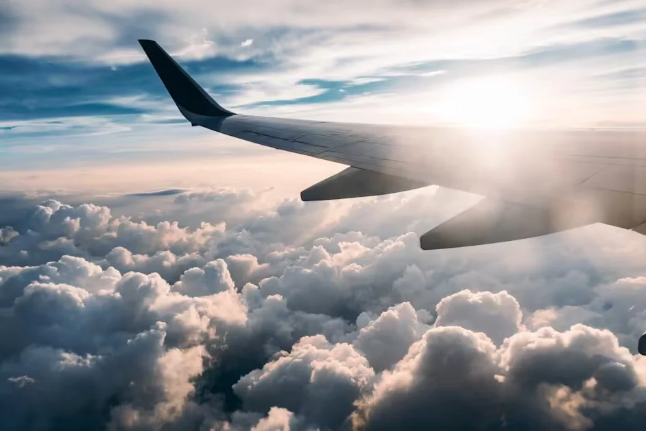 Dehydration Makes Back Pain After Flying Worse - back pain after flying