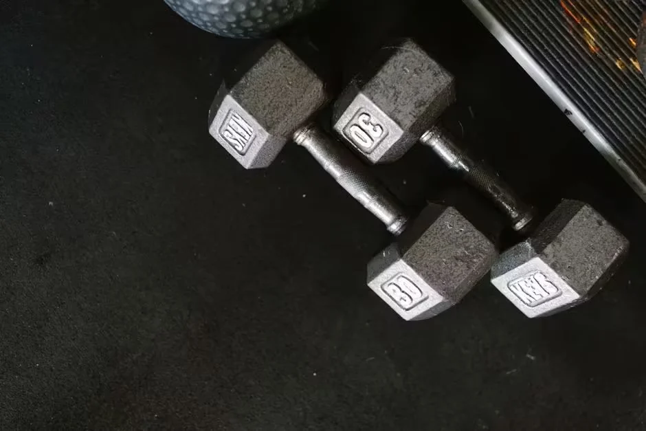 Why Lifting Heavy in Perimenopause Is Different From Lifting at 30 - lifting heavy in perimenopause