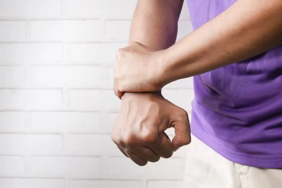 Sacroiliac Joint Pain Exercises to Avoid (and What Actually Helps)